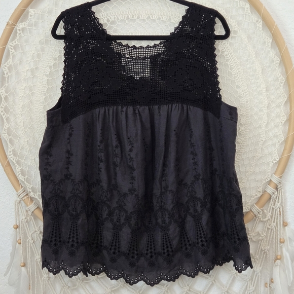 LOVE Johnny Was Black Sleeveless Crochet Embroidered Boho Babydoll Top Size XL - Picture 1 of 9